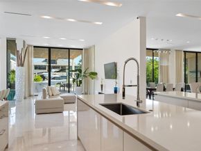 2421 Barcelona Dr, Fort Lauderdale FL 33301
