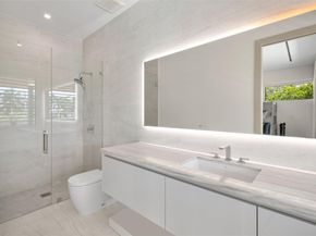 2421 Barcelona Dr, Fort Lauderdale FL 33301