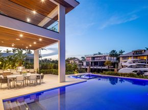 2421 Barcelona Dr, Fort Lauderdale FL 33301