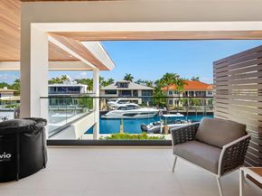 2421 Barcelona Dr, Fort Lauderdale FL 33301