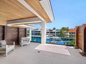 2421 Barcelona Dr, Fort Lauderdale FL 33301