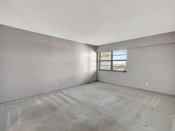 5100 Dupont Blvd 8J, Fort Lauderdale FL 33308