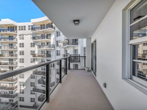 5100 Dupont Blvd 8J, Fort Lauderdale FL 33308