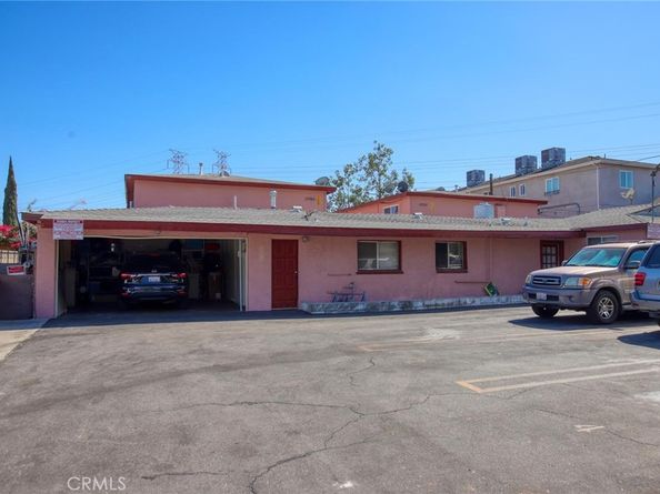 11966 Runnymede Street, North Hollywood CA 91605