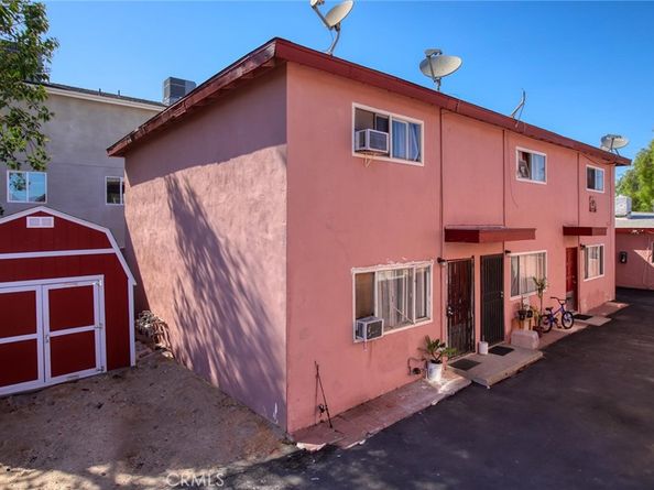 11966 Runnymede Street, North Hollywood CA 91605