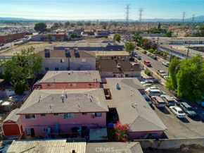 11966 Runnymede Street, North Hollywood CA 91605