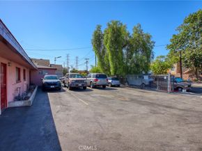 11966 Runnymede Street, North Hollywood CA 91605