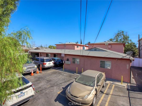 11966 Runnymede Street, North Hollywood CA 91605