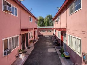 11966 Runnymede Street, North Hollywood CA 91605