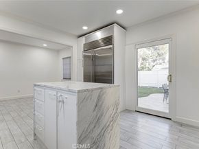 3041 Alabama, La Crescenta CA 91214