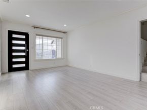 3041 Alabama, La Crescenta CA 91214