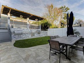 3041 Alabama, La Crescenta CA 91214