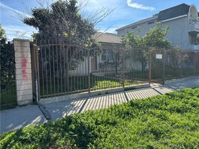 6044 Woodman, Van Nuys CA 91401