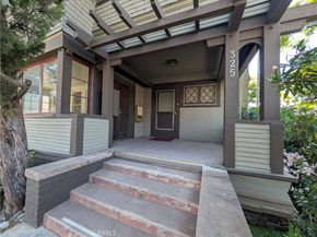 325 S Los Robles Avenue, Pasadena CA 91101