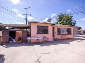 8022 Felix, Bell Gardens CA 90201