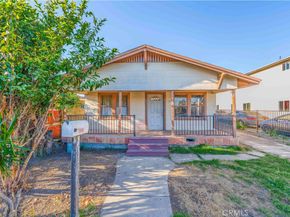 225 E 67th, Los Angeles CA 90003