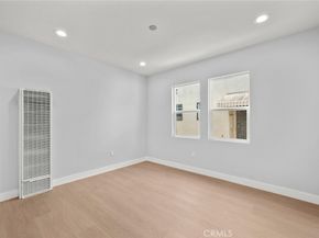 2049 W 71St Street, Los Angeles CA 90047