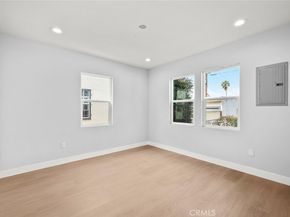 2049 W 71St Street, Los Angeles CA 90047