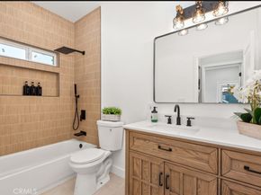 5414 Hillcrest, Los Angeles CA 90043