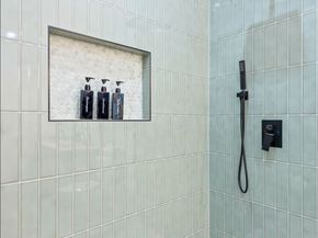 5414 Hillcrest, Los Angeles CA 90043