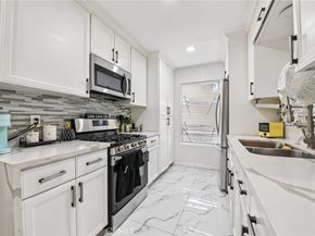 1430 Cabrillo Park B, Santa Ana CA 92701