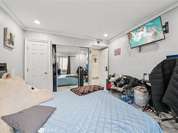 1430 Cabrillo Park B, Santa Ana CA 92701