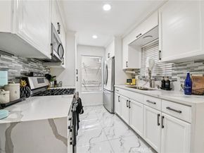 1430 Cabrillo Park B, Santa Ana CA 92701