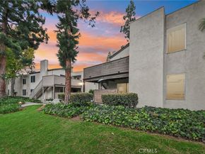 1430 Cabrillo Park B, Santa Ana CA 92701