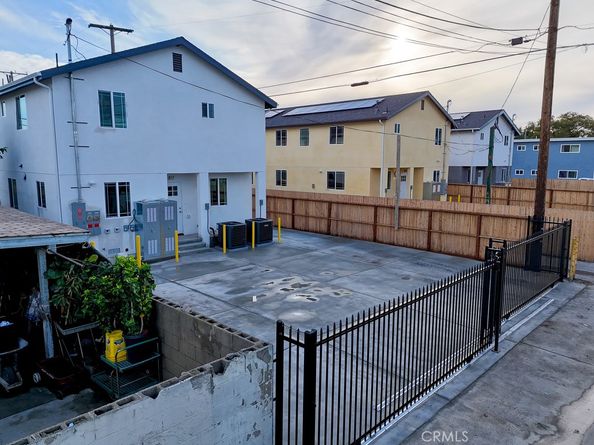 815 W G Street, Wilmington CA 90744