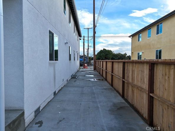 815 W G Street, Wilmington CA 90744