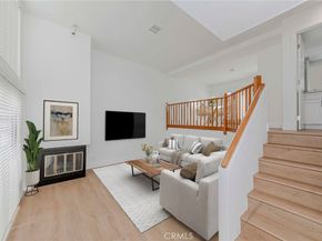 1929 E Washington Blvd 2, Pasadena CA 91104