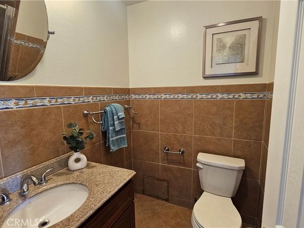 545 Chestnut Avenue 207, Long Beach CA 90802