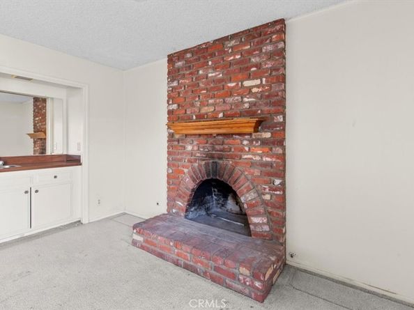 2525 N. Pacific Avenue, Santa Ana CA 92706