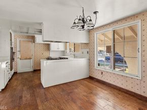 2525 N. Pacific Avenue, Santa Ana CA 92706