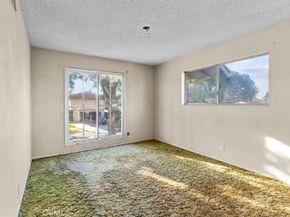 2525 N. Pacific Avenue, Santa Ana CA 92706