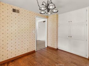 2525 N. Pacific Avenue, Santa Ana CA 92706