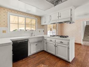 2525 N. Pacific Avenue, Santa Ana CA 92706