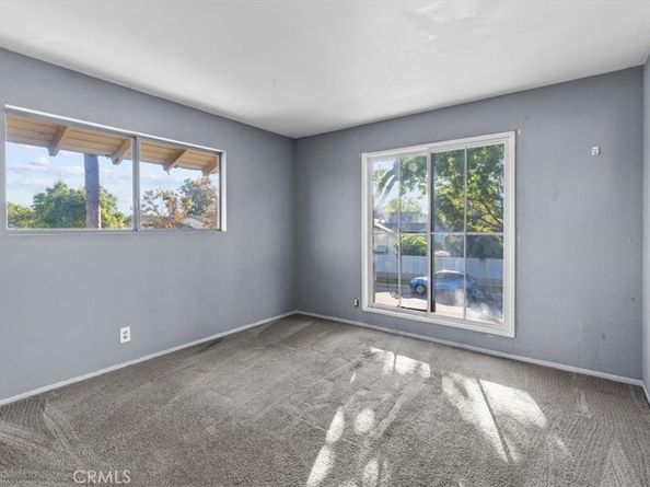 2525 N. Pacific Avenue, Santa Ana CA 92706