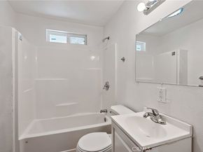 205 E 64th, Los Angeles CA 90003