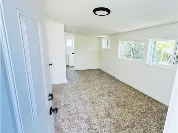 873 N Towne, Pomona CA 91767