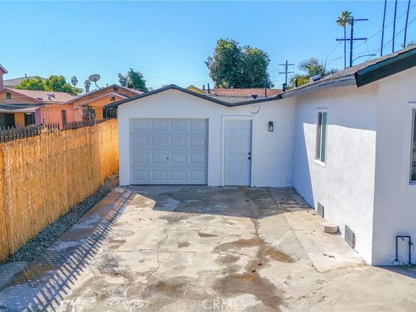1650 E 64th, Los Angeles CA 90001