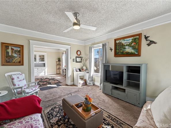 323 W 60th, Los Angeles CA 90003