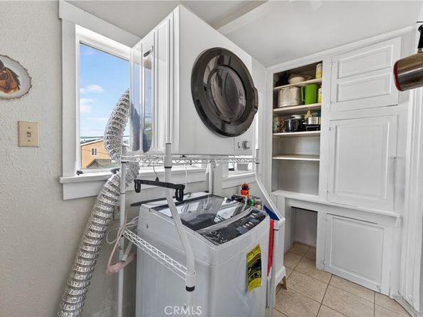 323 W 60th, Los Angeles CA 90003