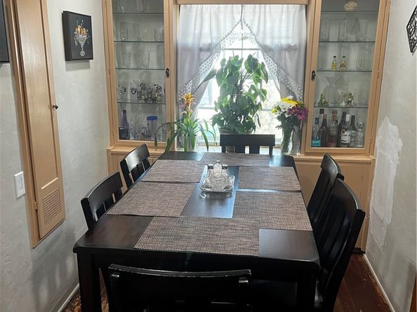 6160 Brayton Avenue, Long Beach CA 90805