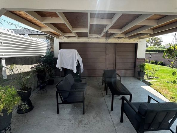 6160 Brayton Avenue, Long Beach CA 90805