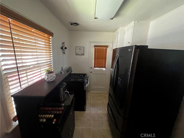 6160 Brayton Avenue, Long Beach CA 90805