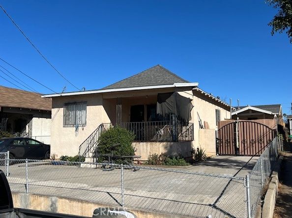 3065 E 6th Street, Los Angeles CA 90023