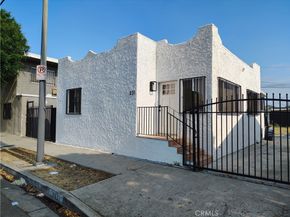 231 E Century Boulevard, Los Angeles CA 90003
