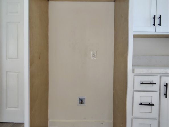 231 E Century Boulevard, Los Angeles CA 90003