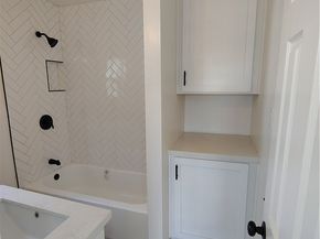 231 E Century Boulevard, Los Angeles CA 90003